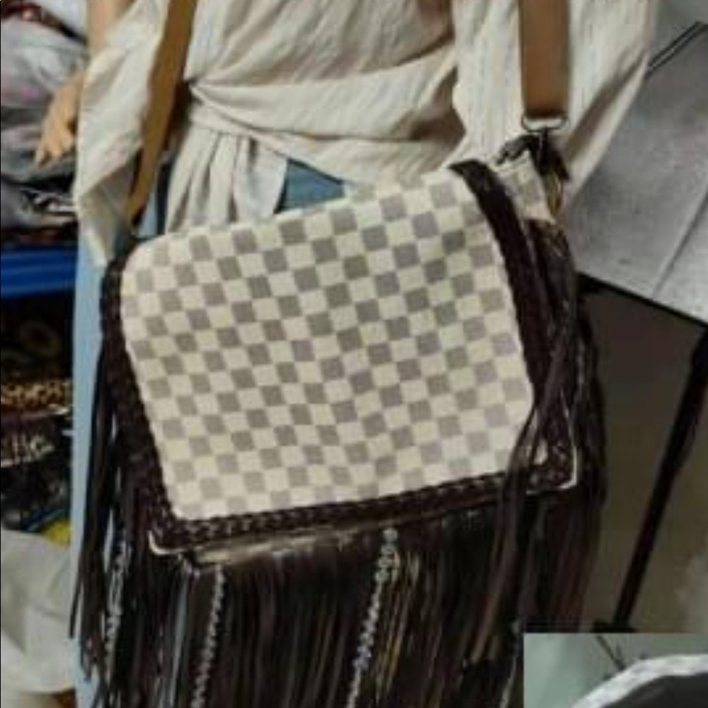 Fringe purse